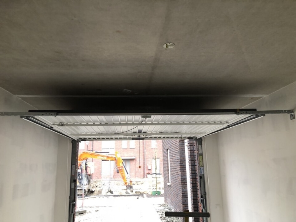 Kantelbare garagedeur - Foto 3