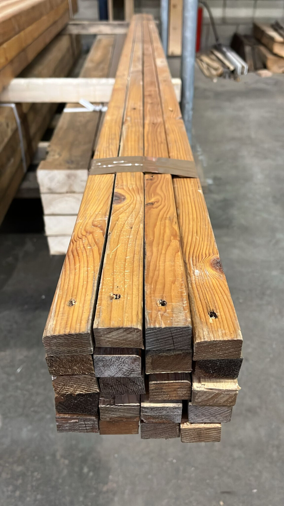 Vurenhouten balken uit circulaire zagerij - Foto 7