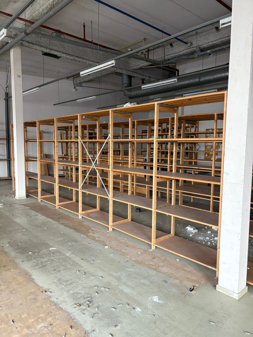 Houten magazijnstelling / legbordstelling / stelling - Foto 4