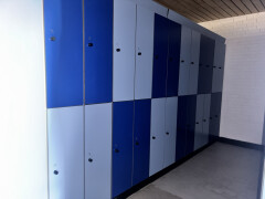 Elektronische lockersysteem en toegangscontrole (140 lockers) - Foto 4