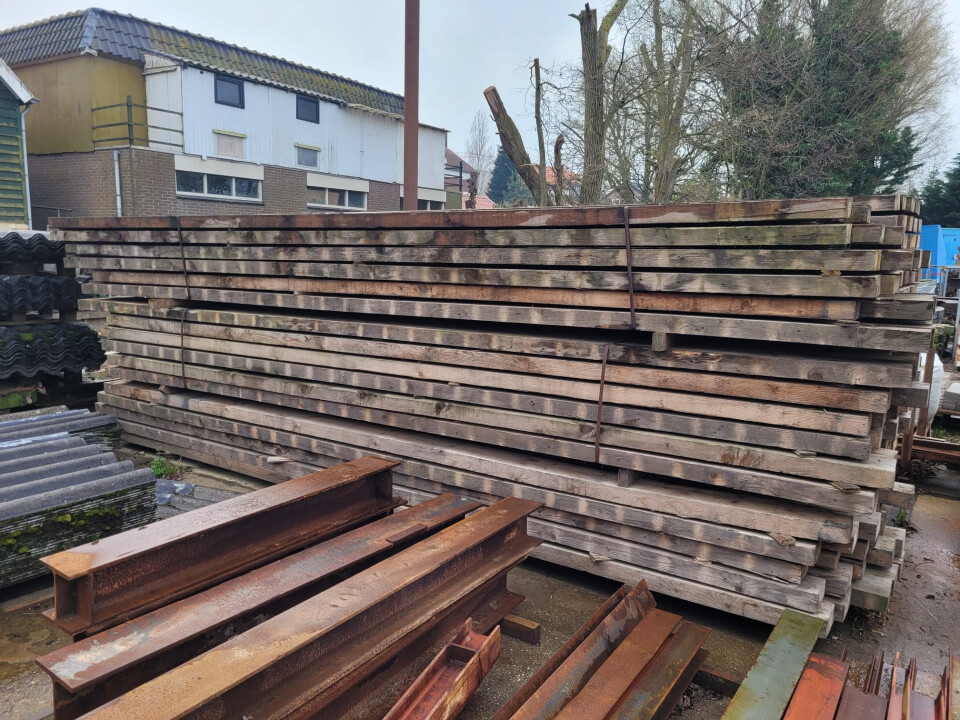 Grenen balken - Foto 2