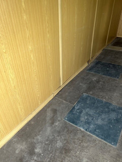 Bouwkeet afsluitbaar met rolluiken - Foto 4