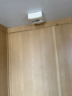 Bouwkeet afsluitbaar met rolluiken - Foto 8