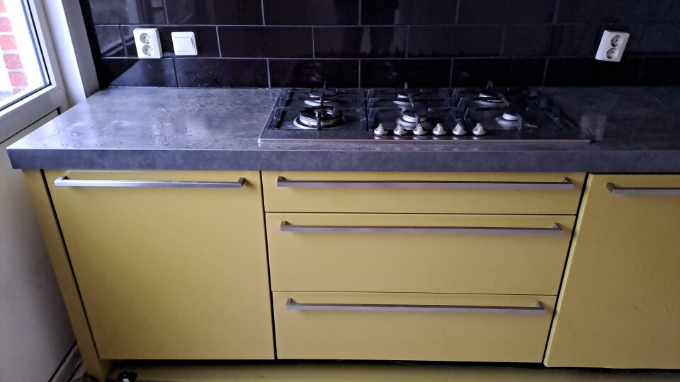 Groene moderne keuken 312cm lang met gasfornuis, afzuigkap en vaatwasser - Foto 3