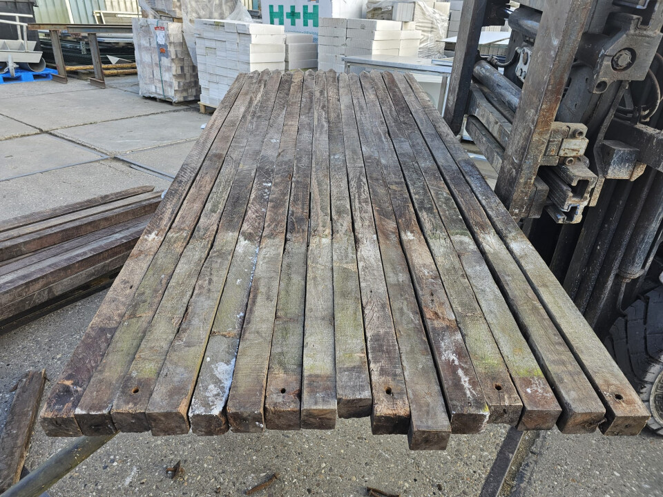 Partij hardhouten, vierkante palen - Foto 6