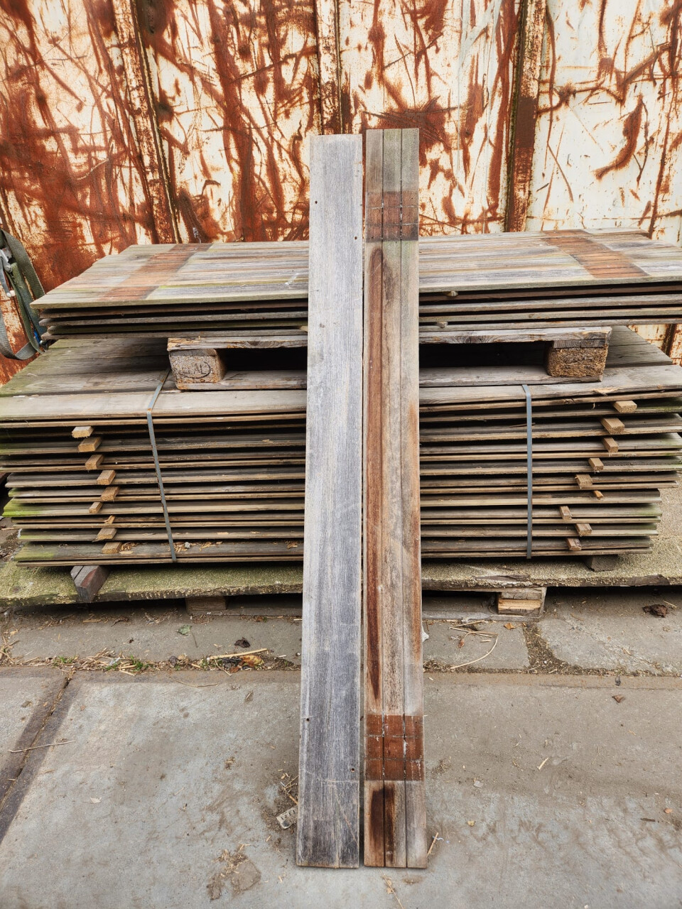 Hardhouten schuttingplanken