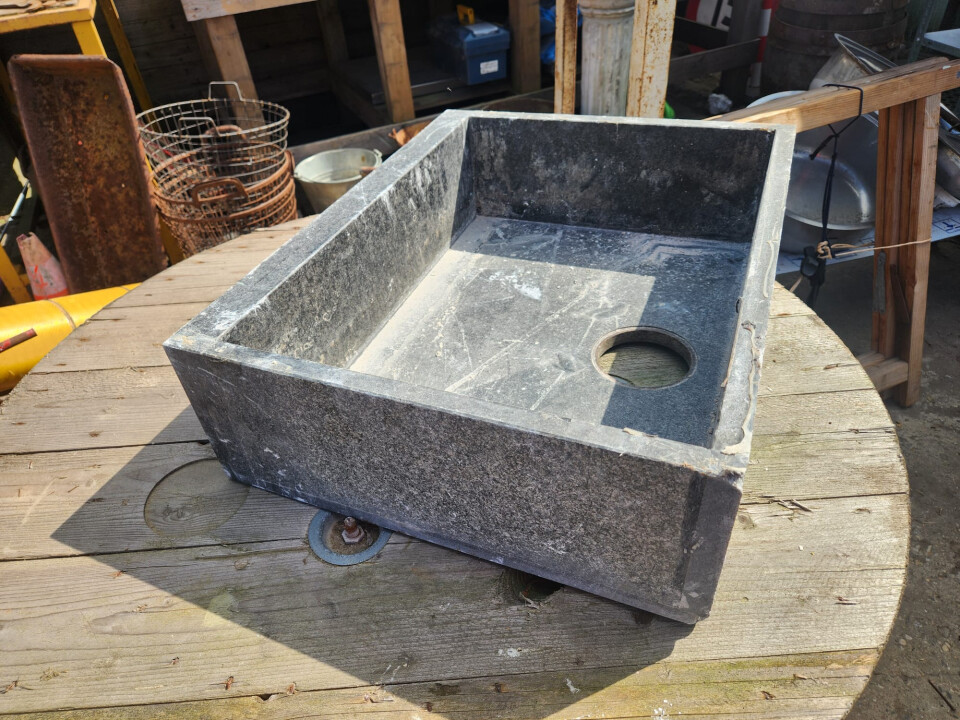 Hardstenen gootsteen - Foto 2