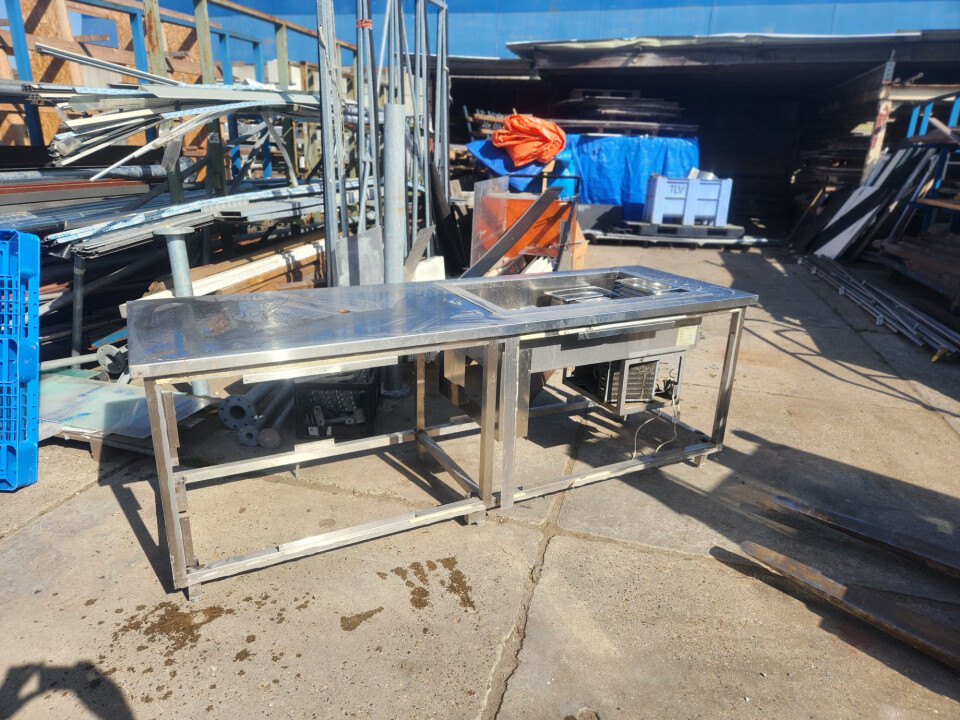 RVS koelbak, horeca installatie