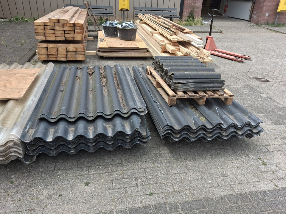 Materialen van overkapping met golfplaten dak - Foto 10