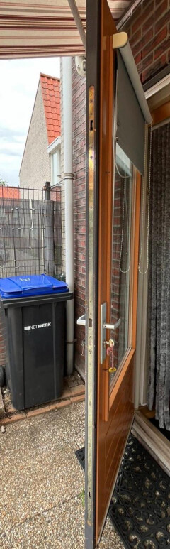 Houten voor- en achterdeuren - Foto 4