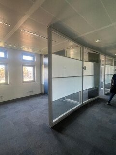Transparante systeemwanden - Foto 4