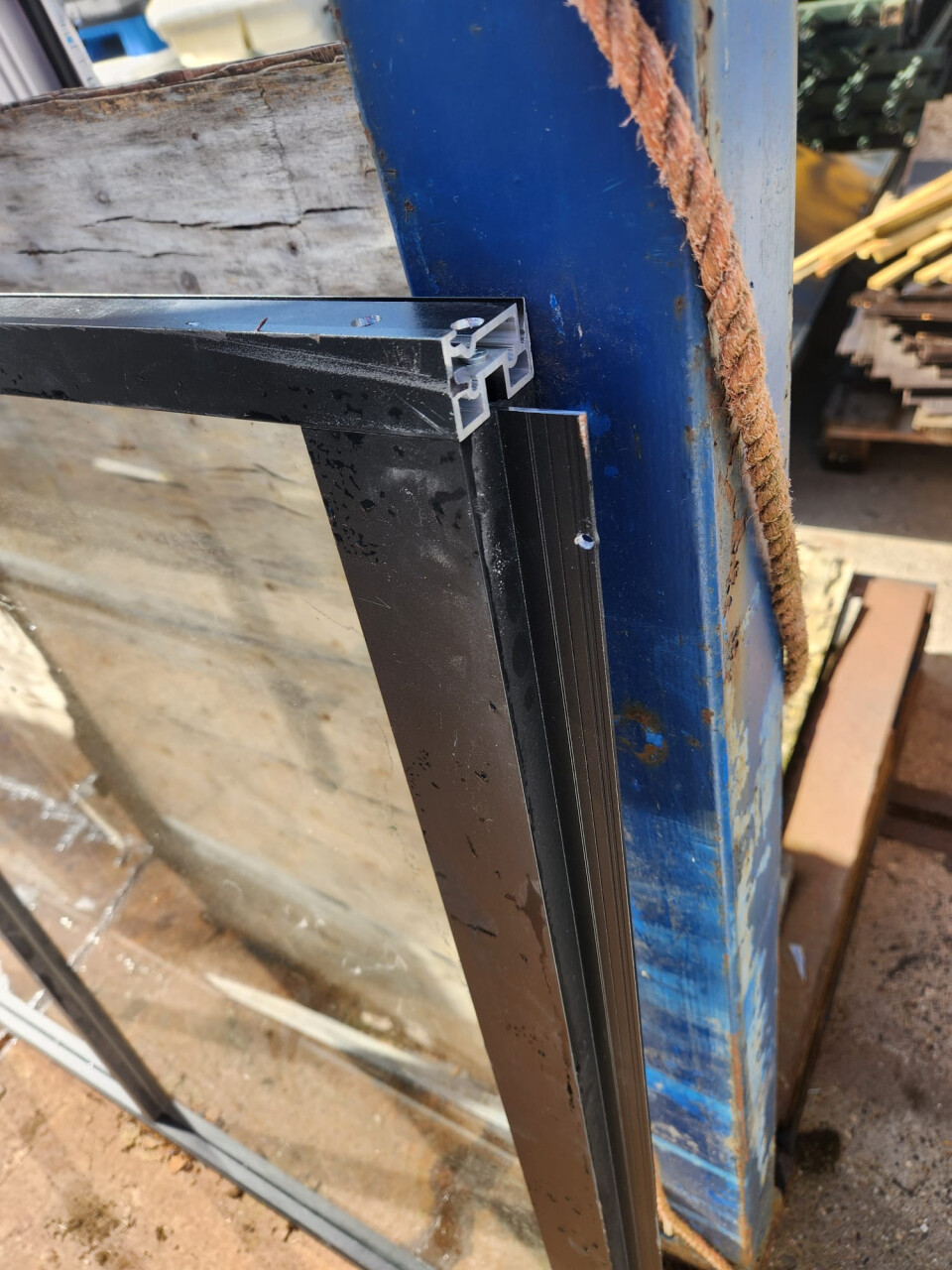 Aluminium binnenwand met 4 vaks glas - Foto 4