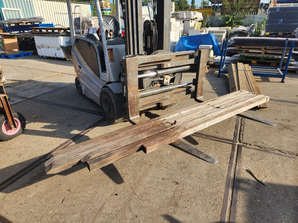 Partij hardhouten, vierkante palen, 60, 65 + 70 mm - Foto 3