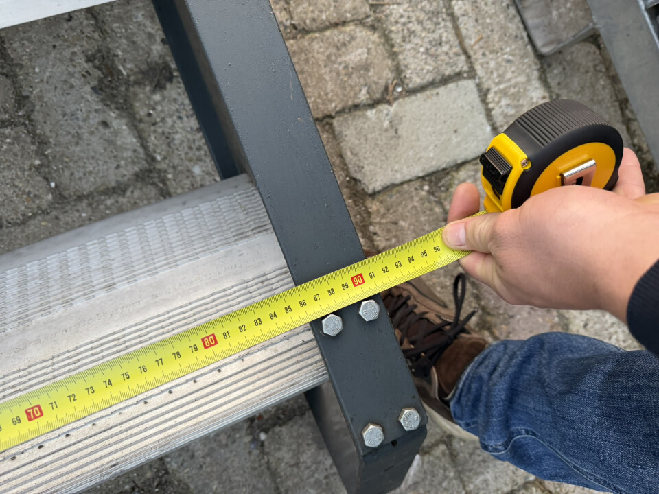 2 stuks SAPA aluminium steektrap 250 cm | dubbele leuning - Foto 9