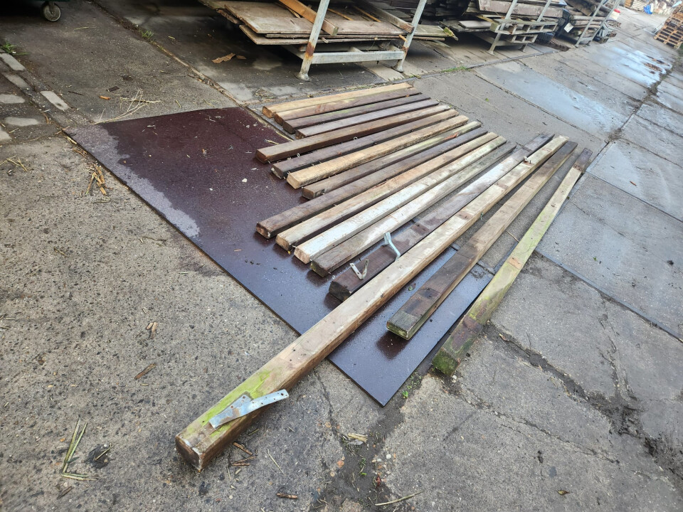 Hardhouten balken met schroeven - Foto 2