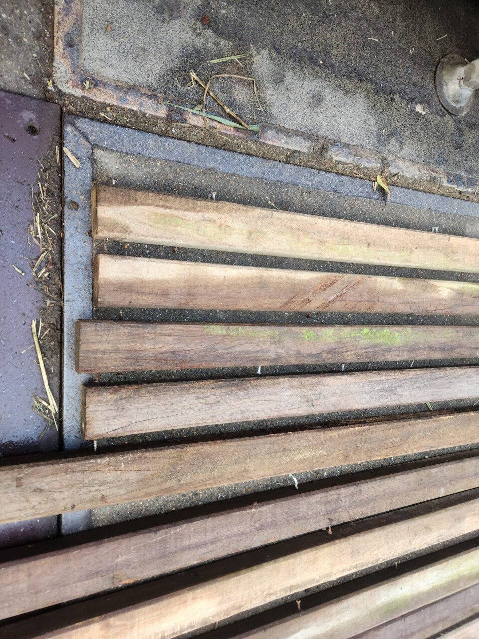 Hardhouten balken met schroeven - Foto 3